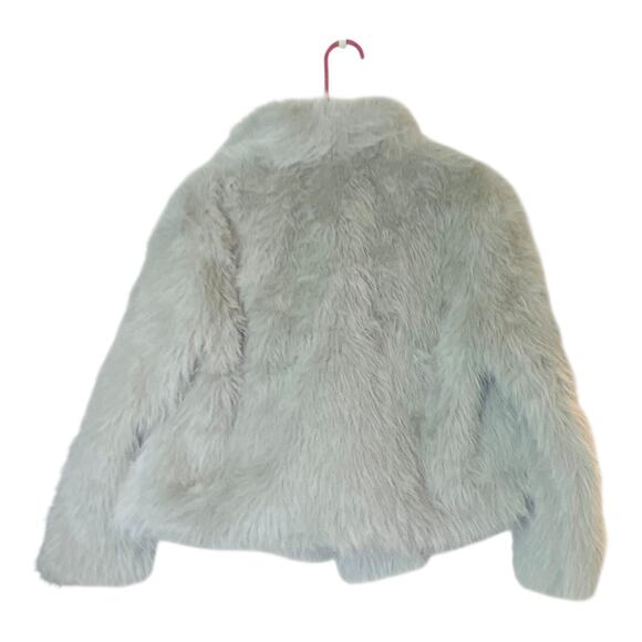 Faux Fur Short Jacket Womens Size Medium Gray Relaxed Fit Long Sleeve - Picture 2 of 6
